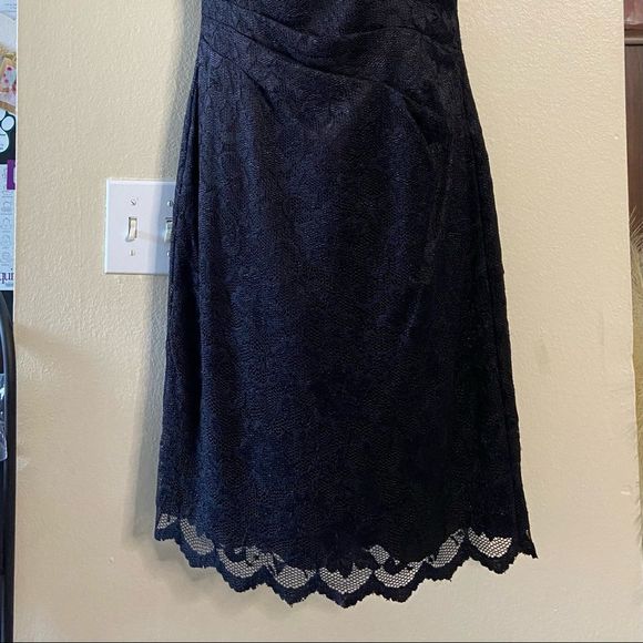 ELIZA J Lace Round Neck Cap Sleeve Sheath Dress - Picture 3 of 14